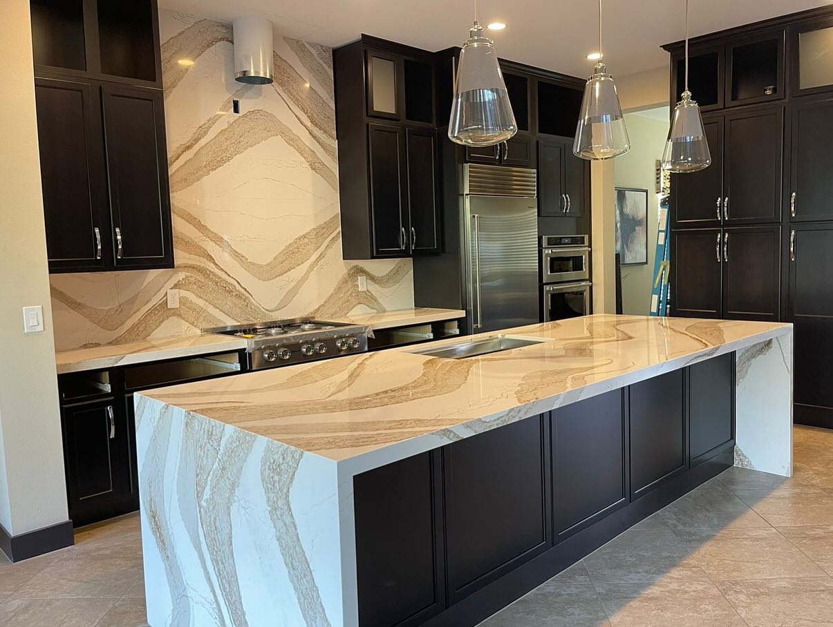 Quartz Kitchen Worktops: Why Las Vegas Homeowners Love This Surface