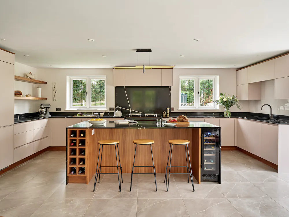 Silestone Et Noir quartz kitchen countertops with dark surface and sleek edges — premium quartz countertops near me by Signature Stone Las Vegas